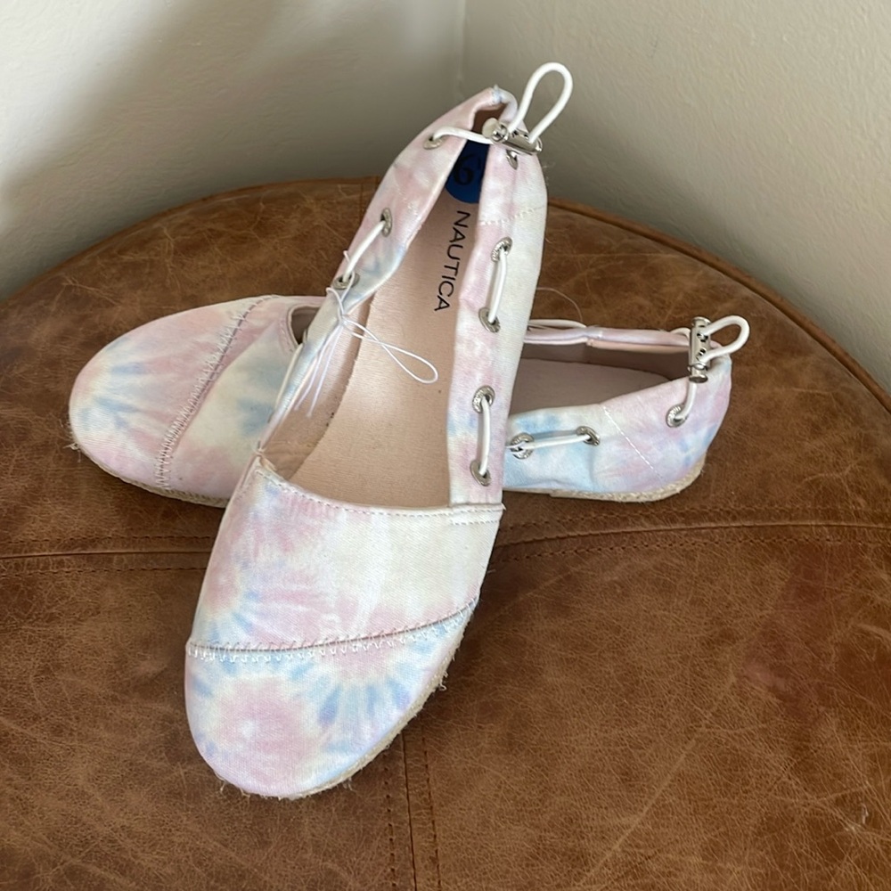 NWOT - Nautica Women’s Tie Dye Rudder Espadrille Flat